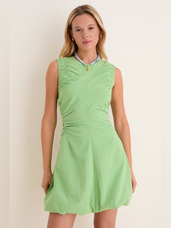 Tuckernuck Dresses & Skirts - TUCKERNUCK
Pistachio Seersucker Alisa Dress 0 NEW